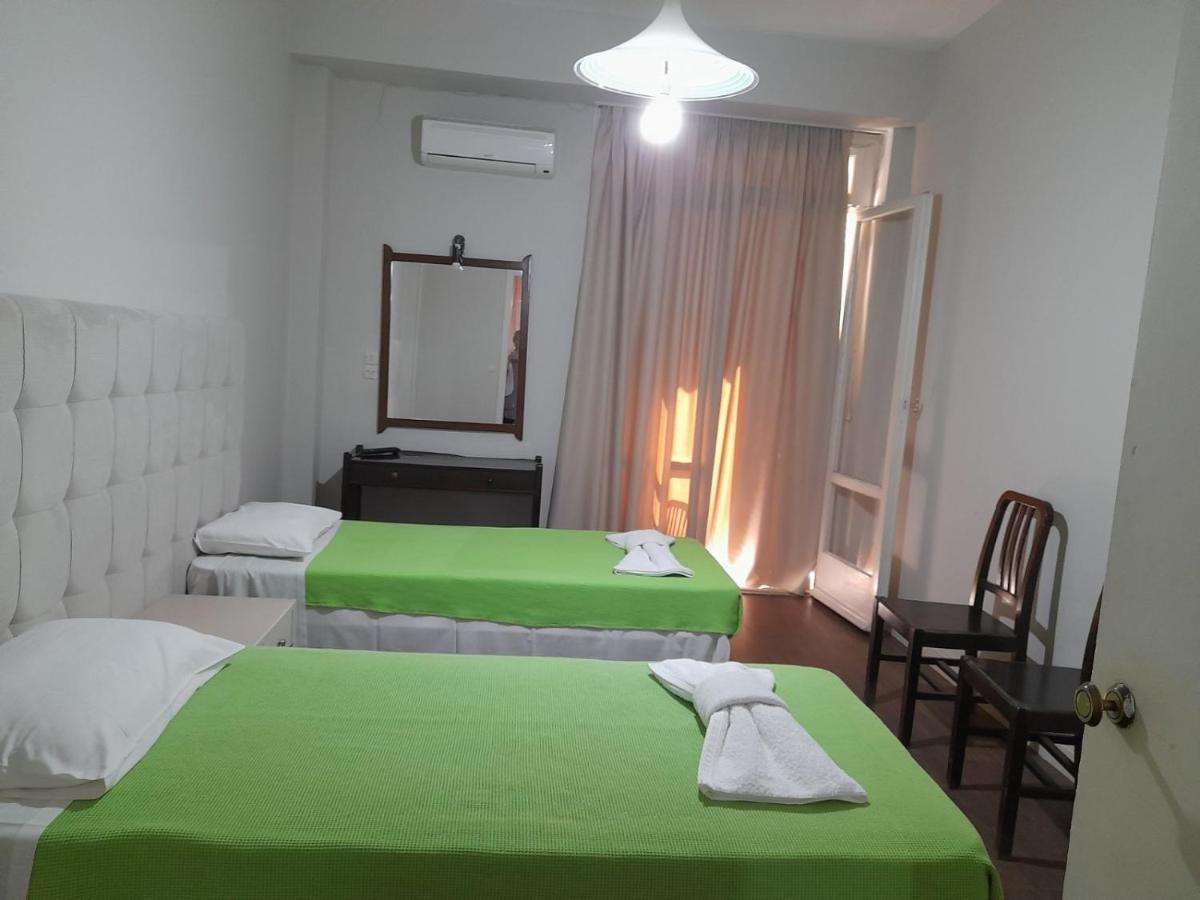 City Center Hotel Kalamáta Buitenkant foto